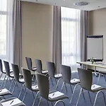 Intercityhotel 3* 울름