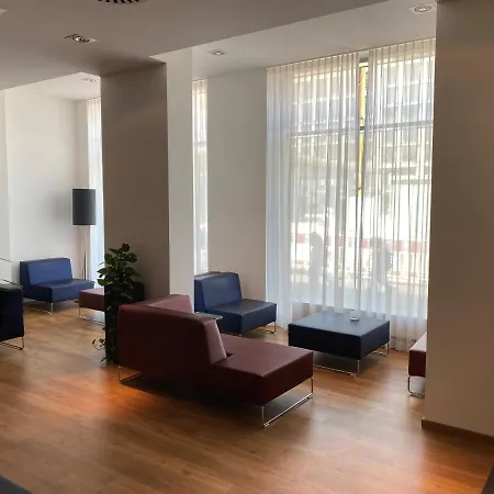 Ξενοδοχείο Intercityhotel