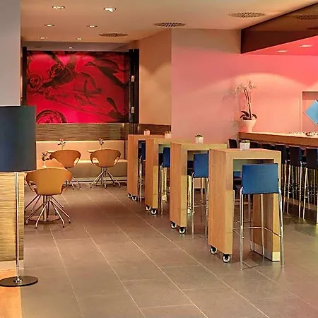 Intercityhotel Ξενοδοχείο 3*