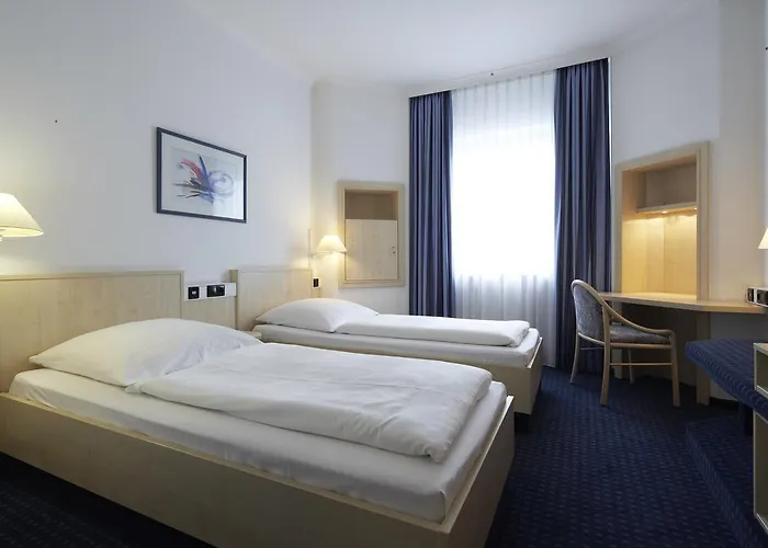 Intercityhotel 3* Ulm