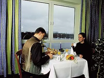 Intercityhotel 3* Ulm